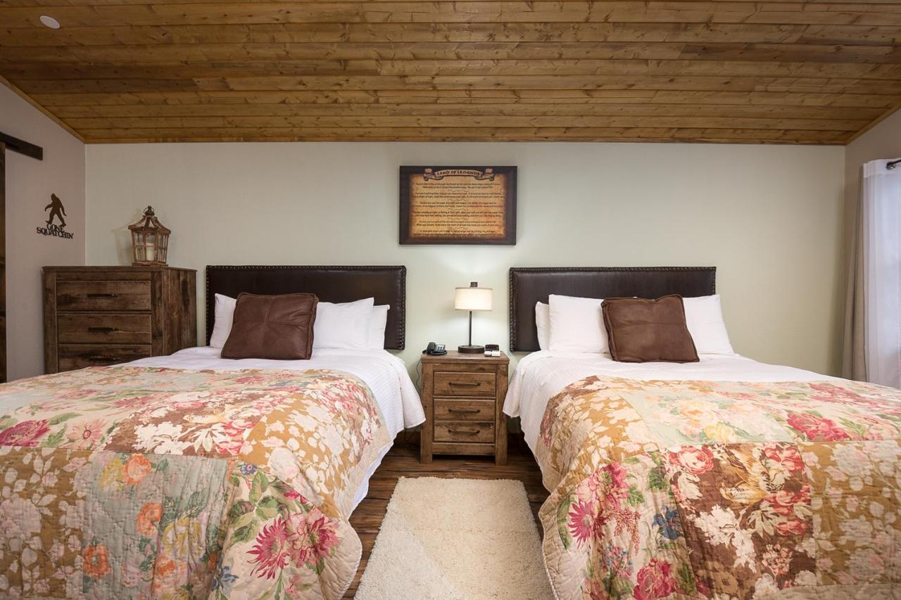 Woodland Inns Forks Buitenkant foto